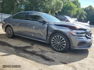 2022 Volkswagen Passat 2.0T Limited Edition with VIN 1VWBA7A32NC005890, listed as a Copart auction lot 62408474 with 51,198 mi miles and Salvage Title. Bid and sale history available at carsss.com. Image 4.