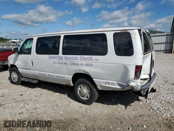 2004 Ford Econoline Passenger XL z VIN 1FBSS31S94HA00322, wystawiony jako Copart lot #57285255 z przebiegiem 224 341 mil mil oraz Szkoda całkowita • Salvage title. Historia ofert i sprzedaży dostępna na DreamBid. Obrazek 2.