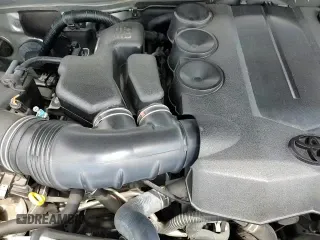 2017 Toyota 4Runner SR5 с VIN JTEBU5JR8H5457964, выставлен на аукционе Copart как лот 67437165 с пробегом 122 196 миль миль и Списание • Salvage title. История ставок и продаж доступна на DreamBid. Изображение 14.