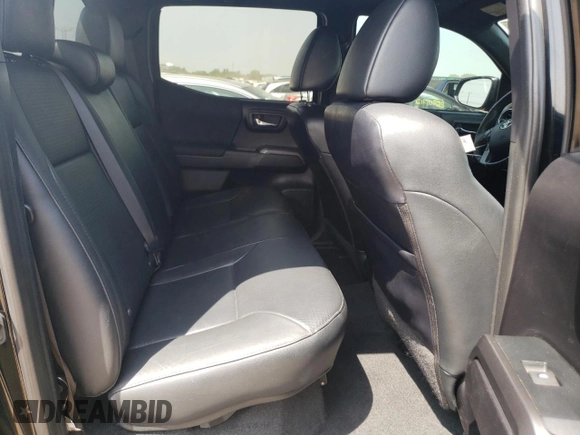 2021 Toyota Tacoma SR с VIN 3TMCZ5AN5MM417465, выставлен на аукционе Copart как лот 61266195 с пробегом 59 078 миль миль и Списание • Salvage title. История ставок и продаж доступна на DreamBid. Изображение 10.