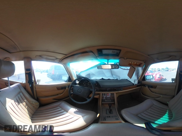 1986 Mercedes-Benz 420 Series 420SEL with VIN WDBCA35D9GA209179, listed as a IAAI auction lot 42081253 with 141,249 mi miles. Bid and sale history available at carsss.com. Image 18.