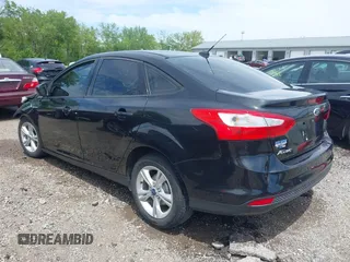 2012 Ford Focus SE с VIN 1FAHP3F28CL152822, выставлен на аукционе IAAI как лот 42277102 с пробегом 165 564 миль миль и . История ставок и продаж доступна на DreamBid. Изображение 3.