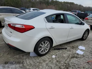 2014 Kia Forte EX with VIN KNAFX4A80E5095748, listed as a Copart auction lot 45455195 with 98,135 mi miles and Salvage Title. Bid and sale history available at carsss.com. Image 3.