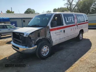 2013 Ford Econoline Passenger XL with VIN 1FBSS3BL8DDA18843, listed as a Copart auction lot 72027194 with 180,094 mi miles and Salvage Title. Bid and sale history available at DreamBid. Image 1.