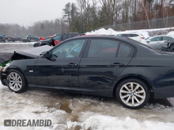 2011 BMW 3 Series 328i xDrive with VIN WBAPK5G50BNN30740, listed as a IAAI auction lot 41680514 with 117,566 mi miles and . Bid and sale history available at DreamBid. Image 14.