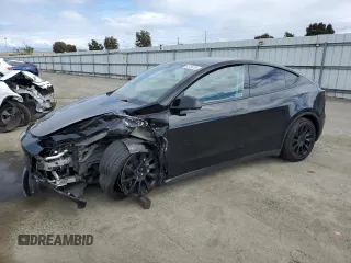 2020 Tesla Model Y Long Range z VIN 5YJYGDEE4LF018274, wystawiony jako Copart lot #54789285 z przebiegiem 116 718 mil mil oraz Szkoda całkowita • Salvage title. Historia ofert i sprzedaży dostępna na DreamBid. Obrazek 1.