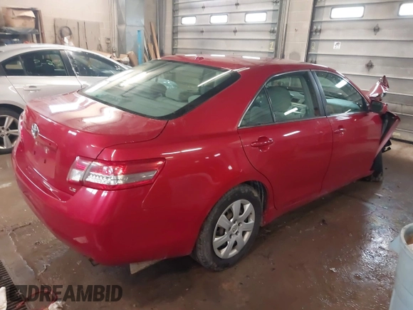 2011 Toyota Camry LE with VIN 4T1BF3EK7BU133462, listed as a IAAI auction lot 41941243 with 184,192 mi miles. Bid and sale history available at carsss.com. Image 4.