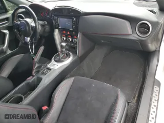 2017 Subaru BRZ Limited with VIN JF1ZCAC12H8605567, listed as a Copart auction lot 65796603 with 87,957 mi miles. Bid and sale history available at carsss.com. Image 8.