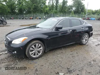 2013 Infiniti M with VIN JN1BY1AR8DM600531, listed as a Copart auction lot 60836055 with 182,260 mi miles and Salvage title. Bid and sale history available at DreamBid. Image 1.