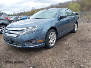 2011 Ford Fusion SE with VIN 3FAHP0HGXBR208217, listed as a IAAI auction lot 42098773 with 189,392 mi miles. Bid and sale history available at carsss.com. Image 2.