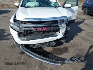 2020 GMC Acadia SLE with VIN 1GKKNKLA5LZ112128, listed as a IAAI auction lot 41472963 with 72,502 mi miles and . Bid and sale history available at carsss.com. Image 6.