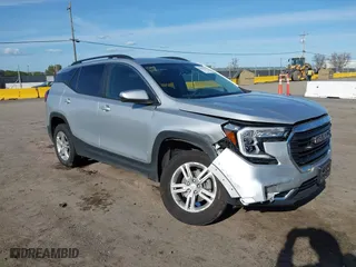 2022 GMC Terrain SLE with VIN 3GKALTEV0NL127766, listed as a IAAI auction lot 41831913 with 50,996 mi miles. Bid and sale history available at carsss.com. Image 1.