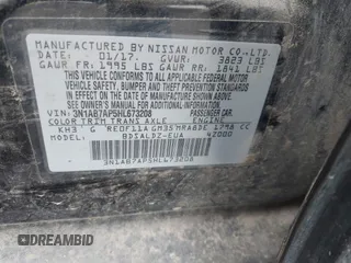 2017 Nissan Sentra SV with VIN 3N1AB7AP5HL673208, listed as a IAAI auction lot 41980447 with 121,969 mi miles and . Bid and sale history available at DreamBid. Image 9.