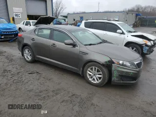 2011 Kia Optima LX z VIN KNAGM4A75B5173585, wystawiony jako Copart lot #51895325 z przebiegiem 137 318 mil mil oraz Szkoda całkowita • Salvage title. Historia ofert i sprzedaży dostępna na DreamBid. Obrazek 4.