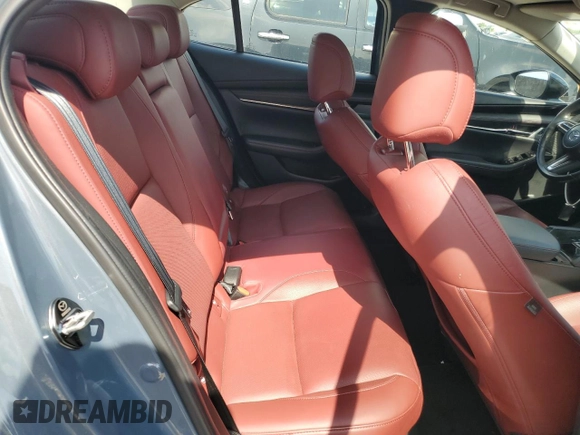 2022 Mazda 3 Carbon Edition с VIN 3MZBPACL3NM318079, выставлен на аукционе Copart как лот 58185015 с пробегом 36 299 миль миль и Списание • Salvage title. История ставок и продаж доступна на DreamBid. Изображение 10.
