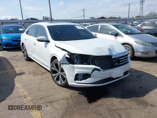 2021 Volkswagen Passat 2.0T SE with VIN 1VWSA7A39MC000409, listed as a IAAI auction lot 41804341 with 119,139 mi miles. Bid and sale history available at carsss.com. Image 1.