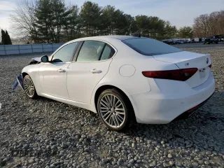 2017 Alfa Romeo Giulia Ti with VIN ZARFAEENXH7538089, listed as a Copart auction lot 39993883 with 27,313 mi miles. Bid and sale history available at carsss.com. Image 2.