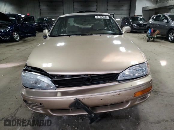 1996 Toyota Camry DX with VIN 4T1BG12K1TU830665, listed as a Copart auction lot 87089344 with 174,929 mi miles and Non Repairable. Bid and sale history available at carsss.com. Image 5.