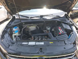 2016 Volkswagen Passat S with VIN 1VWAS7A36GC040993, listed as a IAAI auction lot 40010088 with 105,400 mi miles and . Bid and sale history available at DreamBid. Image 10.