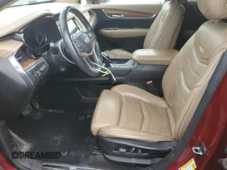 2017 Cadillac XT5 Platinum AWD z VIN 1GYKNFRS0HZ282045, wystawiony jako Copart lot #51217625 z przebiegiem 161 567 mil mil oraz Szkody całkowita. Historia ofert i sprzedaży dostępna na DreamBid. Obrazek 7.