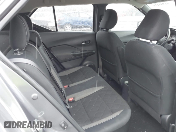 2019 Nissan Kicks S with VIN 3N1CP5CU7KL547182, listed as a IAAI auction lot 41754276 with 53,979 mi miles and . Bid and sale history available at carsss.com. Image 8.