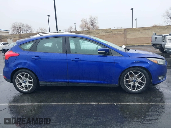 2015 Ford Focus SE with VIN 1FADP3K26FL341512, listed as a IAAI auction lot 41774421 with 107,201 mi miles. Bid and sale history available at carsss.com. Image 6.