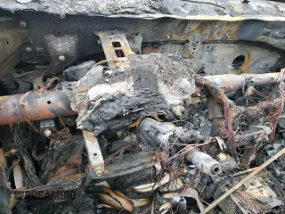 2017 Hyundai Santa Fe 2.4L z VIN 5NMZUDLB0HH042101, wystawiony jako Copart lot #55058145 z przebiegiem Nie podano mil oraz Szkoda całkowita • Salvage title. Historia ofert i sprzedaży dostępna na DreamBid. Obrazek 9.
