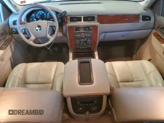2011 Chevrolet Avalanche LT with VIN 3GNTKFE33BG123410, listed as a Copart auction lot 73465474 with 133,236 mi miles and Clean Title. Bid and sale history available at DreamBid. Image 8.