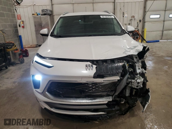 2024 Buick Encore GX Avenir with VIN KL4AMGSL5RB150447, listed as a Copart auction lot 42165435 with 15,694 mi miles and Salvage title. Bid and sale history available at DreamBid. Image 5.
