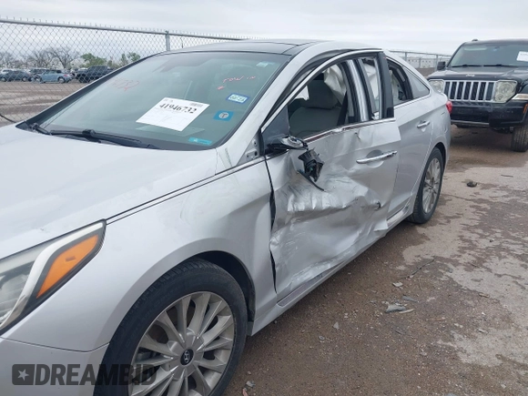 2015 Hyundai Sonata Limited with VIN 5NPE34AF6FH071108, listed as a IAAI auction lot 41946732 with 151,120 mi miles and . Bid and sale history available at carsss.com. Image 6.