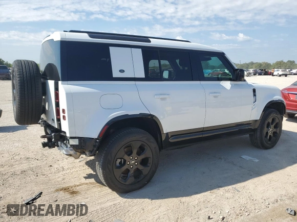 2022 Land Rover Defender with VIN SALE3ERU5N2070582, listed as a Copart auction lot 69754104 with 19,158 mi miles and Salvage title. Bid and sale history available at DreamBid. Image 3.