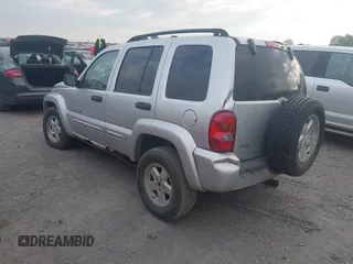 2003 Jeep Liberty Limited z VIN 1J8GL58K23W726252, wystawiony jako IAAI lot #42035004 z przebiegiem 224 159 mil mil oraz . Historia ofert i sprzedaży dostępna na DreamBid. Obrazek 3.