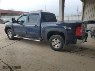 2010 Chevrolet Silverado 1500 LT with VIN 3GCRKSE39AG148533, listed as a Copart auction lot 47016725 with 225,159 mi miles and Salvage Title. Bid and sale history available at carsss.com. Image 2.