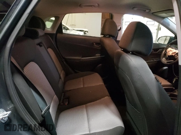 2019 Hyundai Kona SEL with VIN KM8K2CAA0KU211797, listed as a Copart auction lot 38299973 with 70,845 mi miles. Bid and sale history available at carsss.com. Image 11.