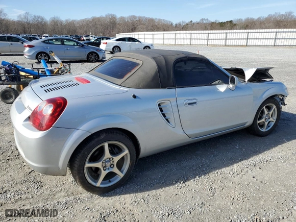 2005 Toyota MR2 Spyder with VIN JTDFR320850073039, listed as a Copart auction lot 43901685 with 0 mi miles and Salvage Title. Bid and sale history available at carsss.com. Image 3.
