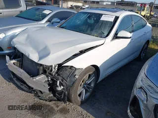 2018 BMW 3 Series 330i xDrive with VIN WBA8Z9C5XJG828406, listed as a IAAI auction lot 41236150 with 36,815 mi miles. Bid and sale history available at carsss.com. Image 20.