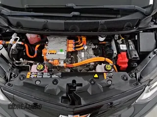 2020 Chevrolet Bolt EV Premier with VIN 1G1FZ6S00L4143598, listed as a Copart auction lot 63528725 with 144,767 mi miles and Clean title. Bid and sale history available at DreamBid. Image 14.