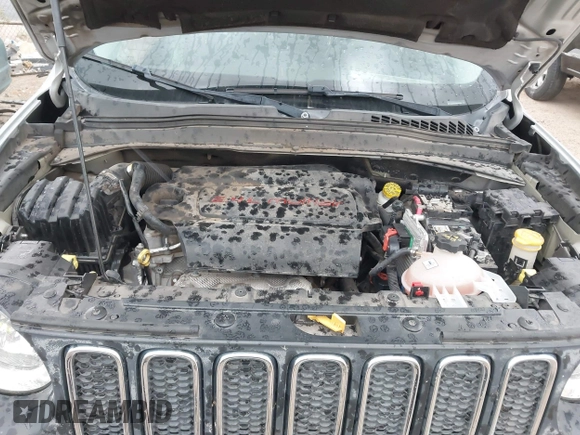2017 Jeep Renegade Sport z VIN ZACCJAAB2HPF43369, wystawiony jako IAAI lot #42643230 z przebiegiem 105 031 mil mil oraz . Historia ofert i sprzedaży dostępna na DreamBid. Obrazek 10.