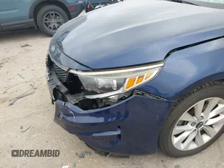 2017 Kia Optima LX with VIN 5XXGT4L35HG140543, listed as a IAAI auction lot 41801762 with 95,626 mi miles. Bid and sale history available at carsss.com. Image 6.
