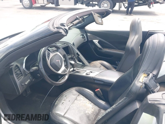 2014 Chevrolet Corvette Z51 3LT z VIN 1G1YM3D7XE5120603, wystawiony jako IAAI lot #42313984 z przebiegiem 64 199 mil mil oraz . Historia ofert i sprzedaży dostępna na DreamBid. Obrazek 5.