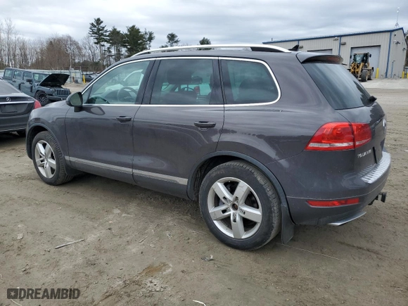 2013 Volkswagen Touareg Lux with VIN WVGEP9BP1DD008506, listed as a Copart auction lot 48036125 with 121,995 mi miles and Clean Title. Bid and sale history available at carsss.com. Image 2.