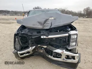 2025 Ford Super Duty F-450 DRW XL with VIN 1FT8W4DT4SEC06280, listed as a Copart auction lot 48134585 with 2,286 mi miles and Salvage Title. Bid and sale history available at carsss.com. Image 5.