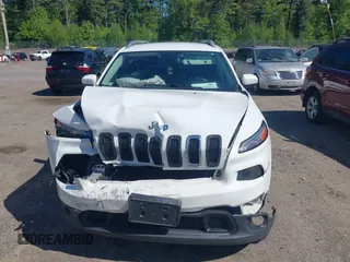 2017 Jeep Cherokee Latitude with VIN 1C4PJMCB6HW520731, listed as a IAAI auction lot 42299903 with 132,527 mi miles and . Bid and sale history available at DreamBid. Image 12.