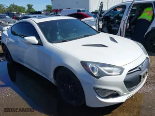 2013 Hyundai Genesis Coupe 3.8 Grand Touring with VIN KMHHU6KJ6DU107581, listed as a IAAI auction lot 42087667 with 127,809 mi miles. Bid and sale history available at carsss.com. Image 1.