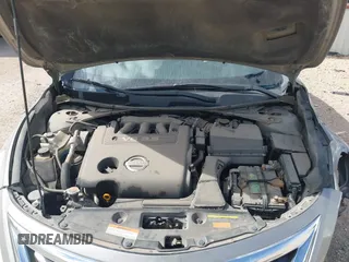 2015 Nissan Altima SL with VIN 1N4BL3AP5FC267516, listed as a IAAI auction lot 41899295 with 97,479 mi miles and . Bid and sale history available at DreamBid. Image 10.