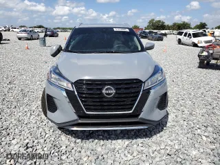 2022 Nissan Kicks SV with VIN 3N1CP5CV5NL518485, listed as a Copart auction lot 51410805 with 61,368 mi miles and Non Repairable. Bid and sale history available at carsss.com. Image 5.