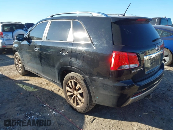 2012 Kia Sorento SX with VIN 5XYKW4A25CG212020, listed as a IAAI auction lot 41456930 with 214,368 mi miles. Bid and sale history available at carsss.com. Image 3.