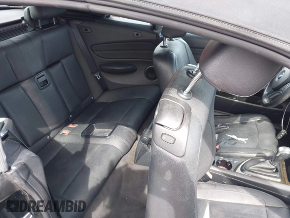 2012 BMW 1 Series 128i с VIN WBAUN1C53CVR00251, выставлен на аукционе IAAI как лот 42164868 с пробегом 96 440 миль миль и . История ставок и продаж доступна на DreamBid. Изображение 8.