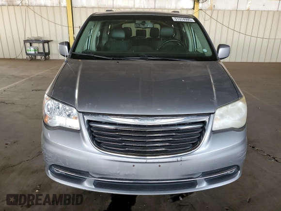 2013 Chrysler Town & Country Touring with VIN 2C4RC1BG3DR630136, listed as a Copart auction lot 51374995 with 209,149 mi miles and Clean Title. Bid and sale history available at carsss.com. Image 5.