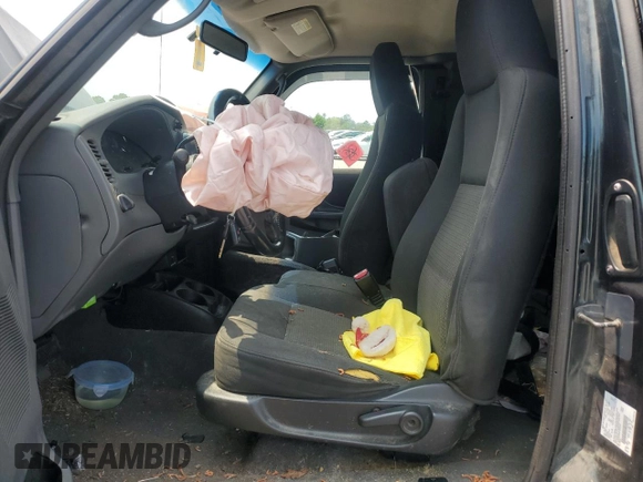 2004 Ford Ranger XL Fleet z VIN 1FTZR45E84TA02334, wystawiony jako Copart lot #59348615 z przebiegiem 223 780 mil mil oraz Szkoda całkowita • Salvage title. Historia ofert i sprzedaży dostępna na DreamBid. Obrazek 7.